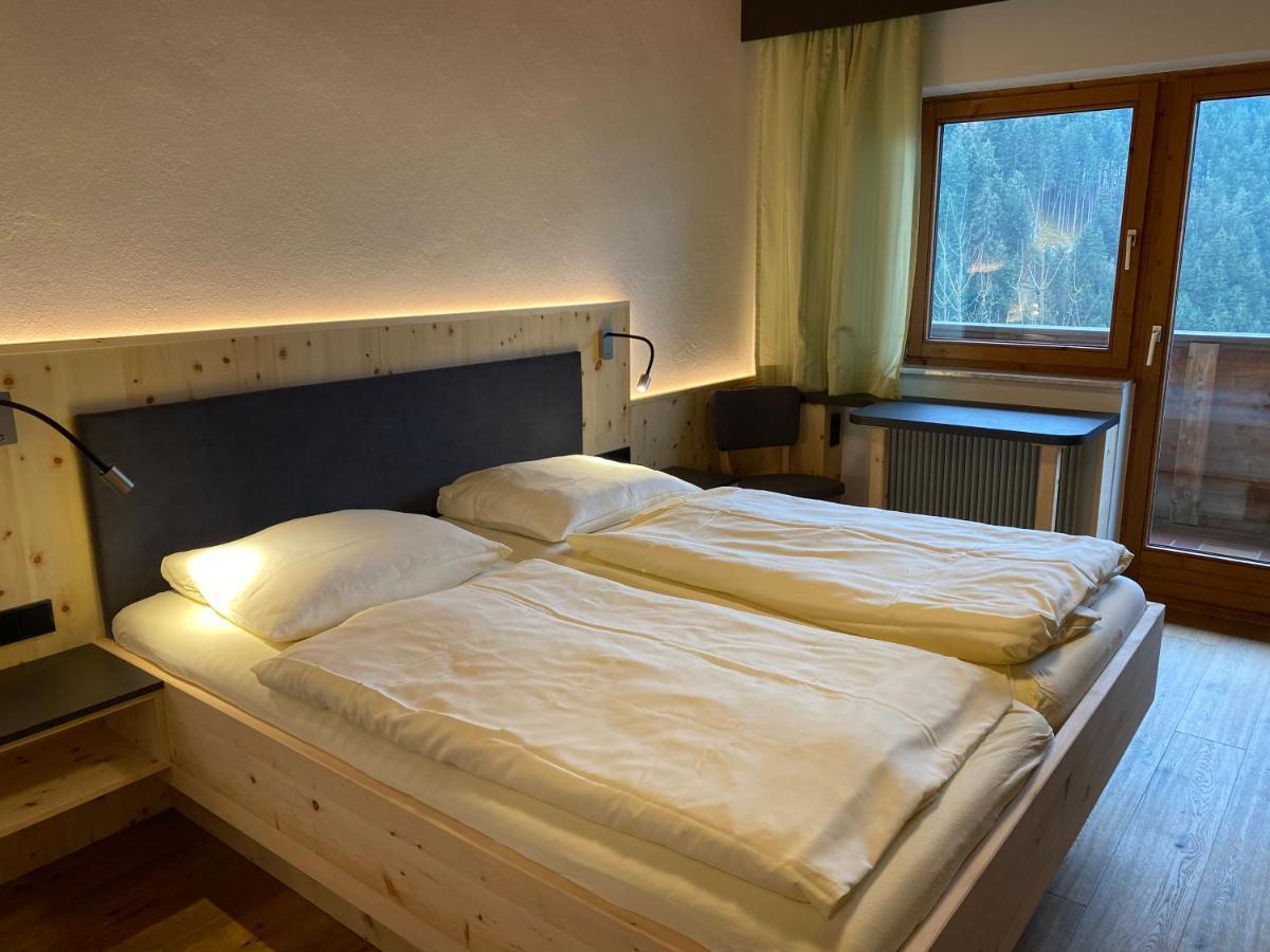 Gasthof Muehle Wattens Bagian luar foto